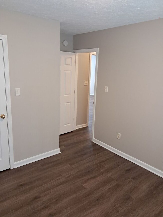 Photo - 2 Bedroom and 1 Bathroom Duplex