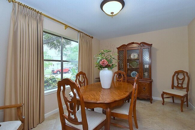 Photo - 1126 Western Springs Dr