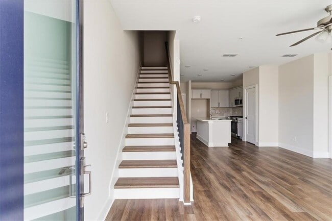 Photo - 742 Urban Grange Way