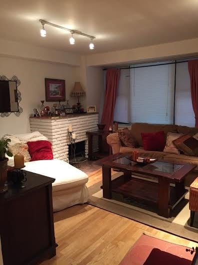 Photo - 1353 N State Pkwy Unidad 1A