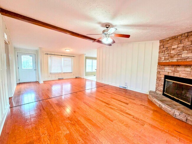 Photo - 3 Bedroom Mobile Home in Williamston