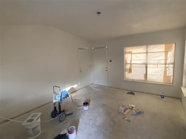 Photo - Cute 3/2 duplex with a garage