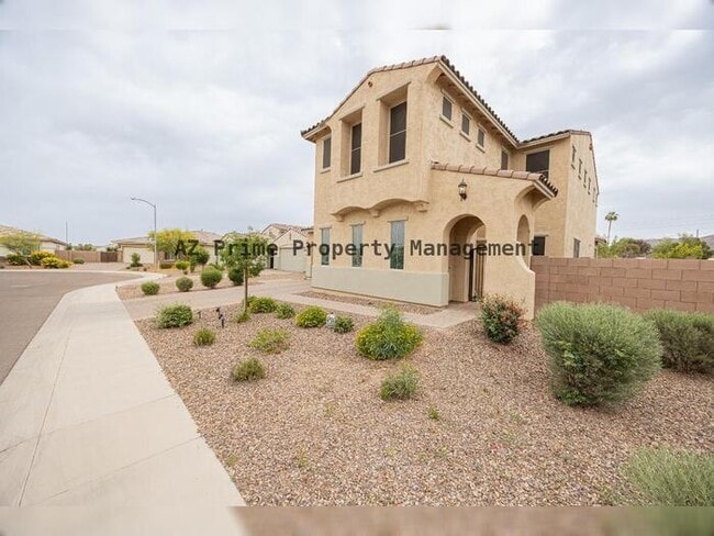 Photo - 11777 S 51st Dr