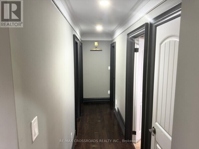 Photo - 23 Burnview Crescent