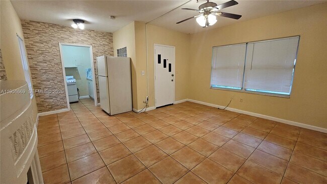 Photo - 1848 Madison St Unit 3