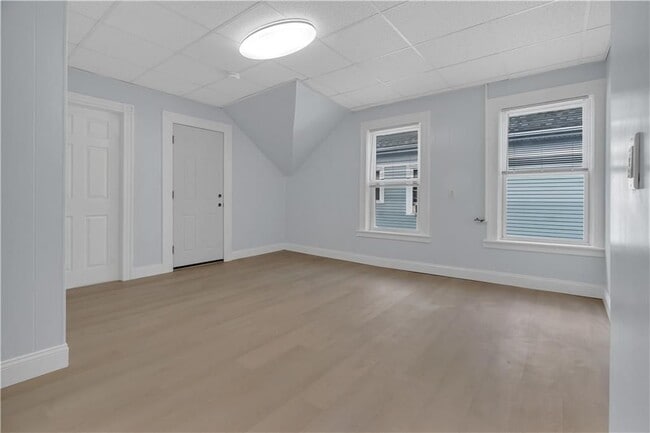 Photo - 131 Wendell St