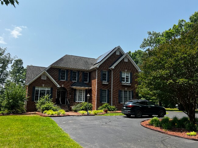 Photo - 3068 S James River Hwy Apartment Unit 1