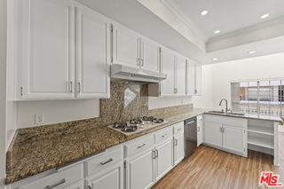 Photo - 433 Redwood Ave