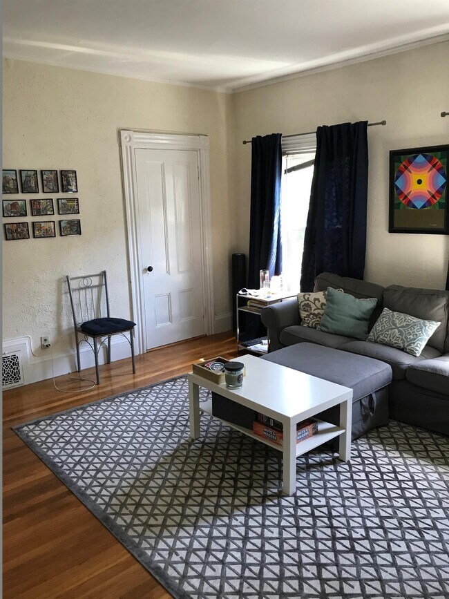 Photo - 31 Chester St Apartments Unit 2R