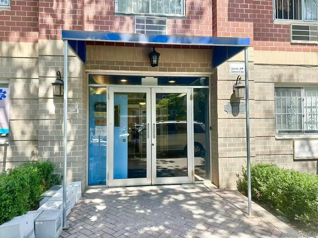 Building Photo - 43-73 Union St Unit 5D Rental