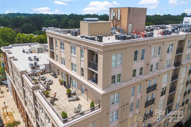 Photo - 1315 East Blvd Unit 204