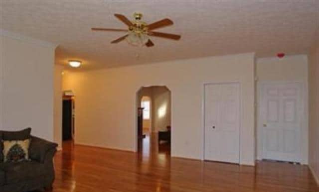 Photo - Christiansburg, 3 BR / 2.5 BA, Available March 16th