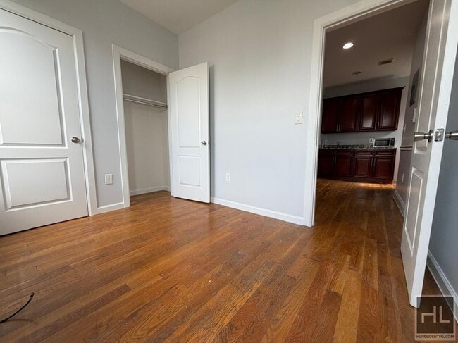 Photo - PACIFIC STREET Unit 3F