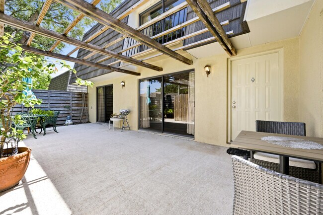 Photo - 605 6th Terrace
