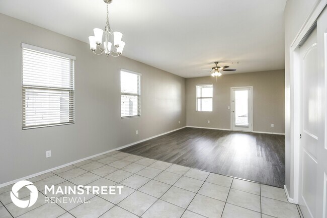 Photo - 2920 W Jessica Ln