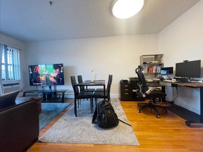 Photo - 3434 10th St Unidad 1