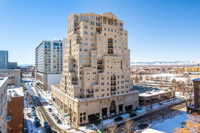 Photo - 300 W 11th Ave