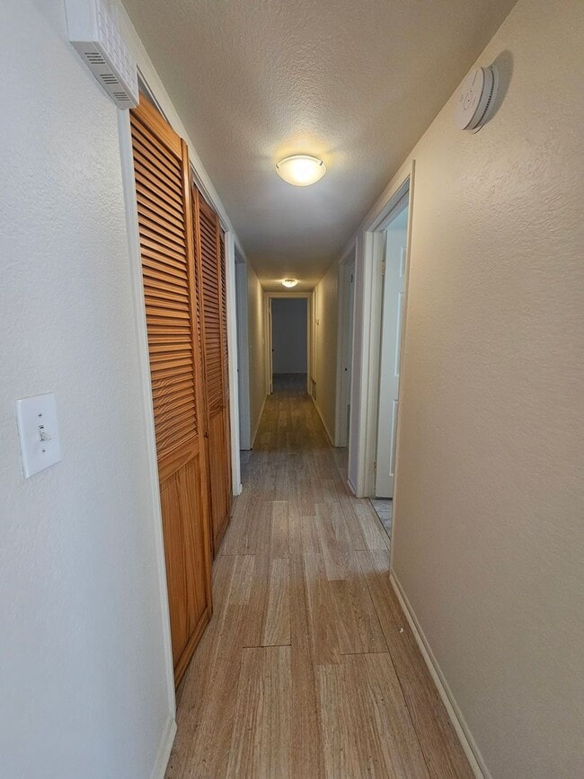 Photo - 12th St Omid Unidad #1