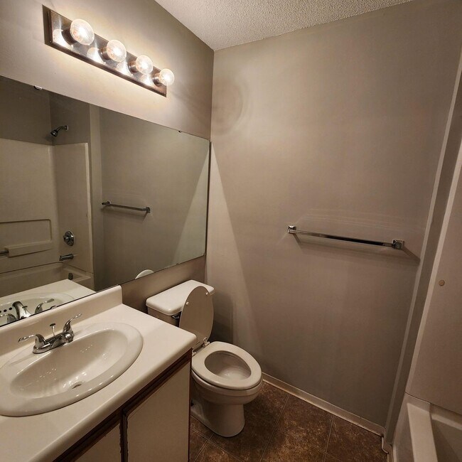 Photo - Room for Rent Raleigh NC 276606