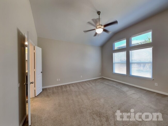 Photo - 7950 Headwaters Trail