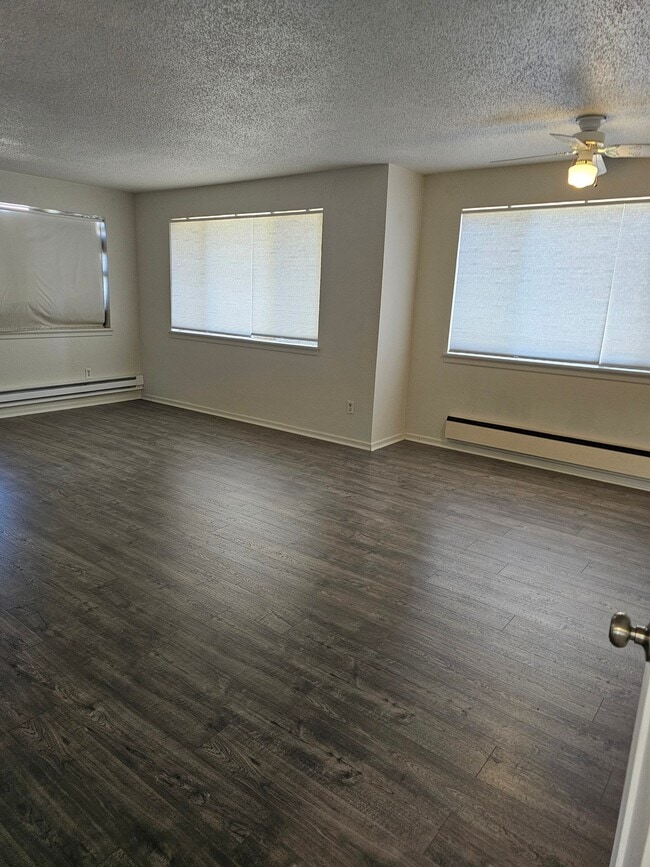 Photo - 7519 Lakewood Dr W
