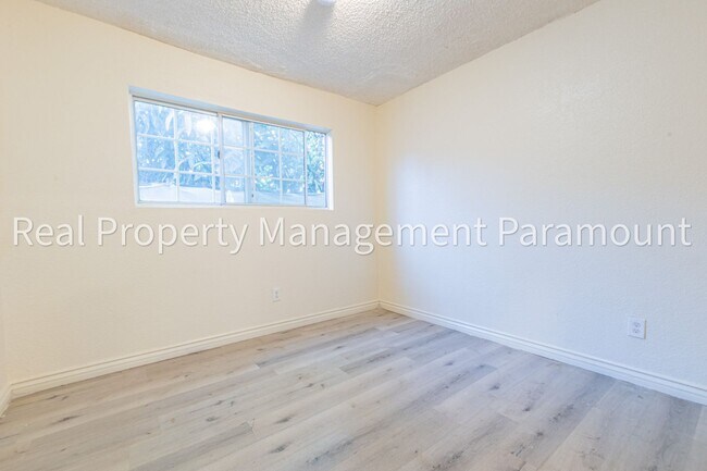 Photo - 8318 Kansas Ave Unit 2
