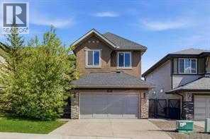Photo - 21 Evansview Mnr NW