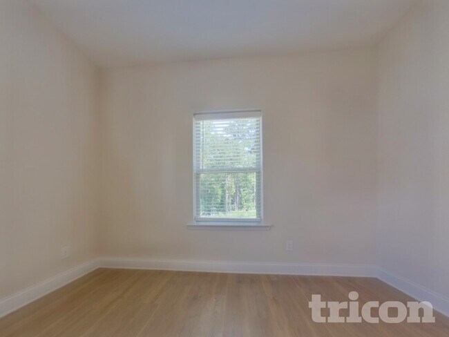 Photo - 446 Cantrell Dr