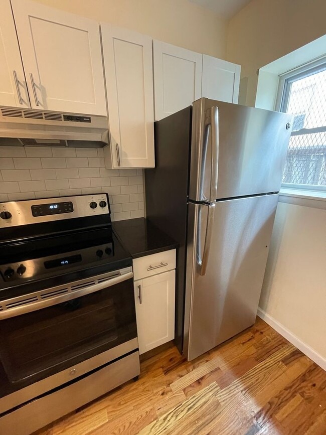 Photo - 202 Broadway Unit 1