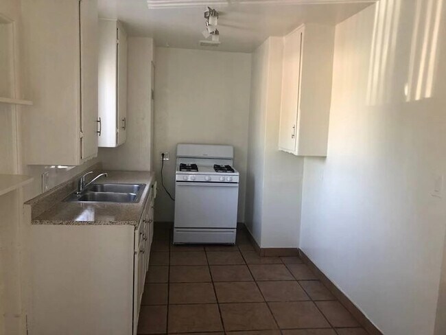 Photo - 16130 Eucalyptus Ave