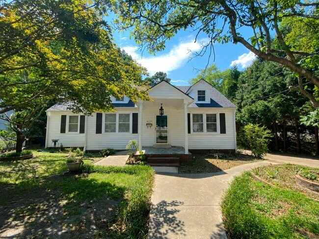 Building Photo - 807 Cape Fear Ave