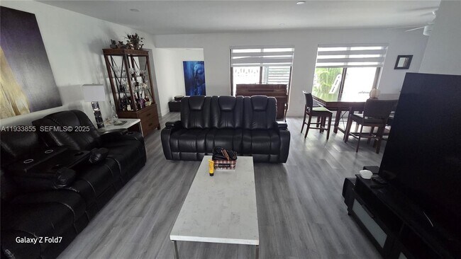 Photo - 7817 Fairway Blvd