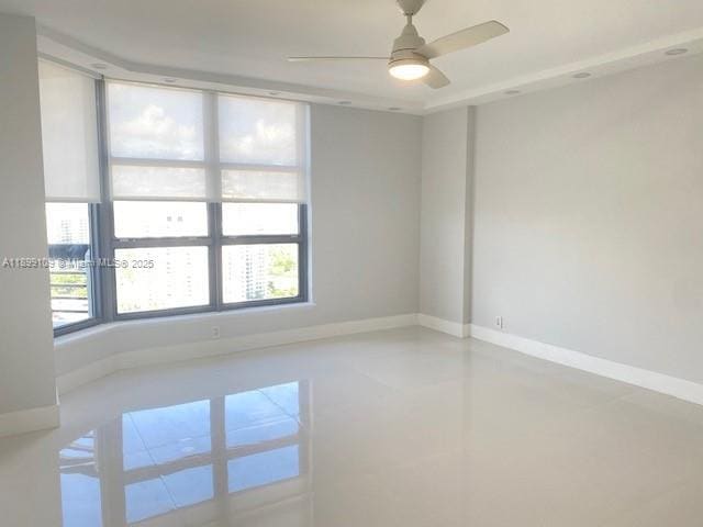 Photo - 3530 Mystic Pointe Dr Unidad 2503