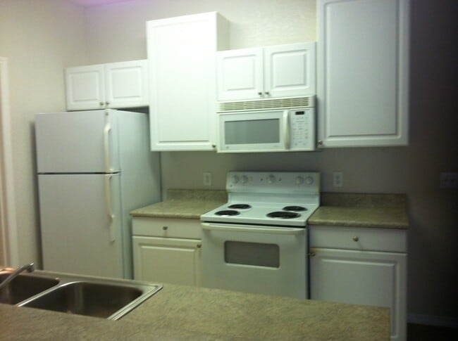Photo - 1004 Hemingway Cir Unit 1004 Hemingway