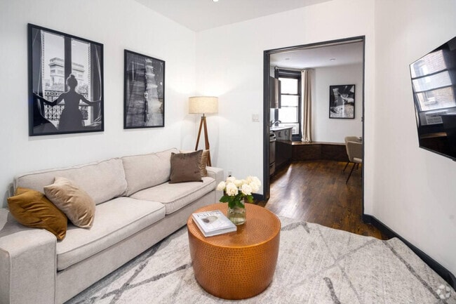 Building Photo - 509 E 87th St Rental