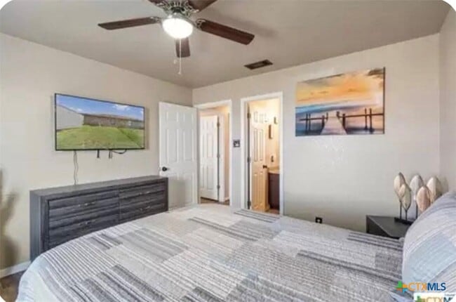 Building Photo - 5210 Morning Glen Ln