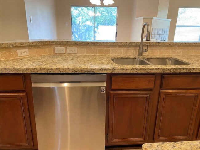 Photo - 4401 Egret Dr