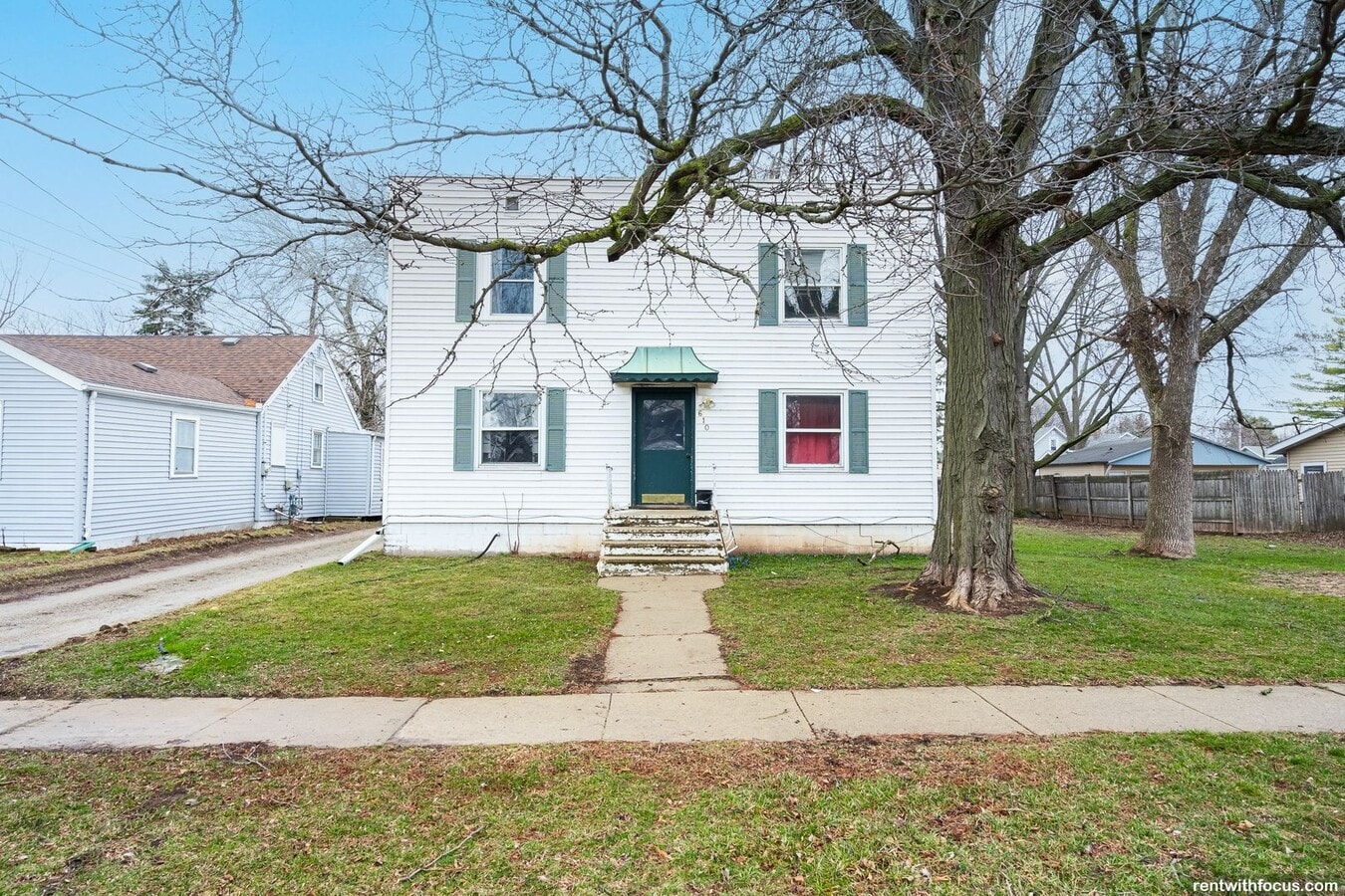 Photo - 610 Maple St Unit 1