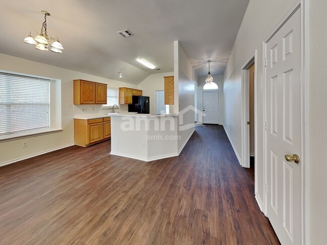 Photo - 1204 Buehler Ct