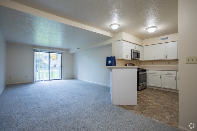 Arbor Lakes Apartments