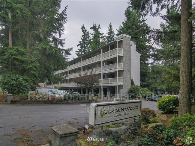 Building Photo - 14517 NE 40th St Rental