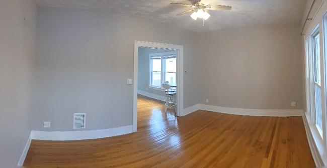 Photo - 25 Hampden Pl