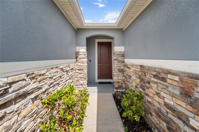 Photo - 2813 Shelburne Way