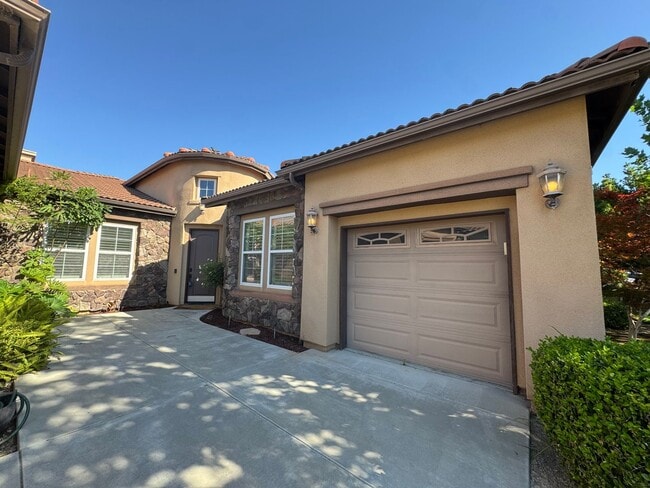 Photo - Welcome to the Quail Lake Gated Community!!!