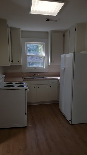 Photo - 502 E Abbey St