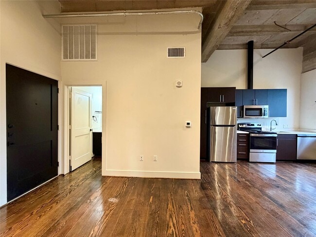 Photo - 4411 Dallas St Unit 15