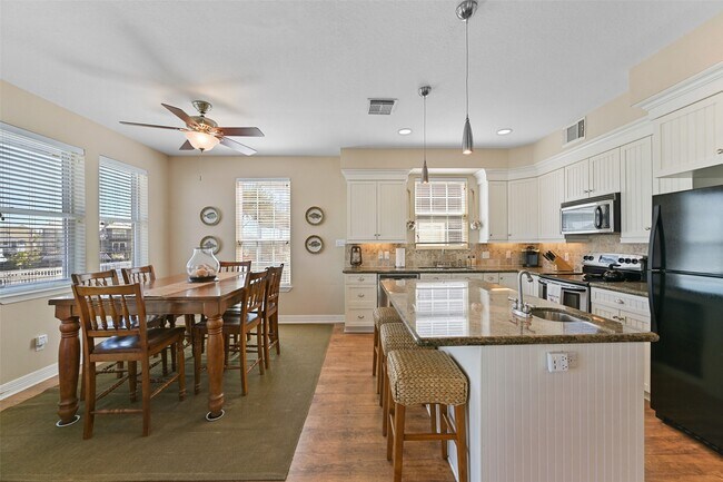 Photo - 3912 Bridge Harbor Dr