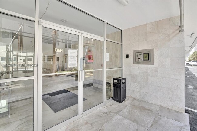 Photo - 3113 S Ocean Dr Unit 804