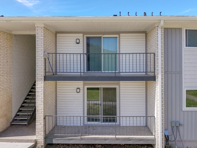 Photo - Sunset Village Apartments