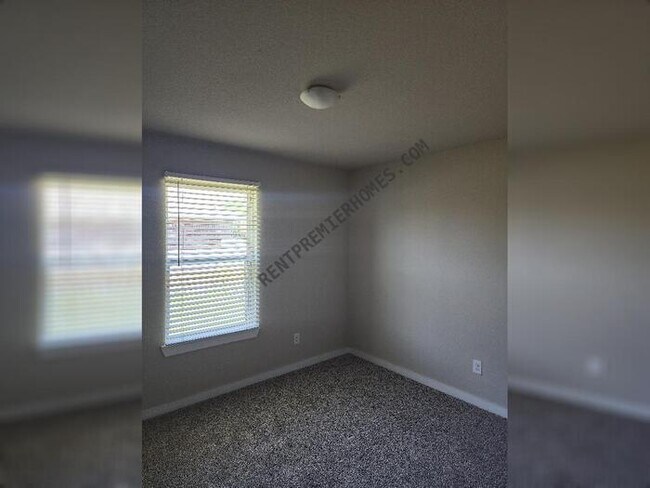 Photo - 4225 Andrea Ln